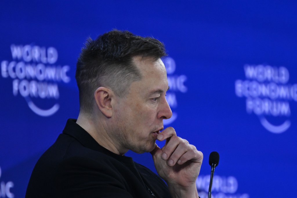 DAVOS, SUISSE - 22 JANVIER : l'homme d'affaires Elon Musk prononce un discours lors de la réunion annuelle du Forum économique mondial à Davos, en Suisse, le 22 janvier 2026. (Photo de Harun Ozalp/Anadolu via Getty Images)