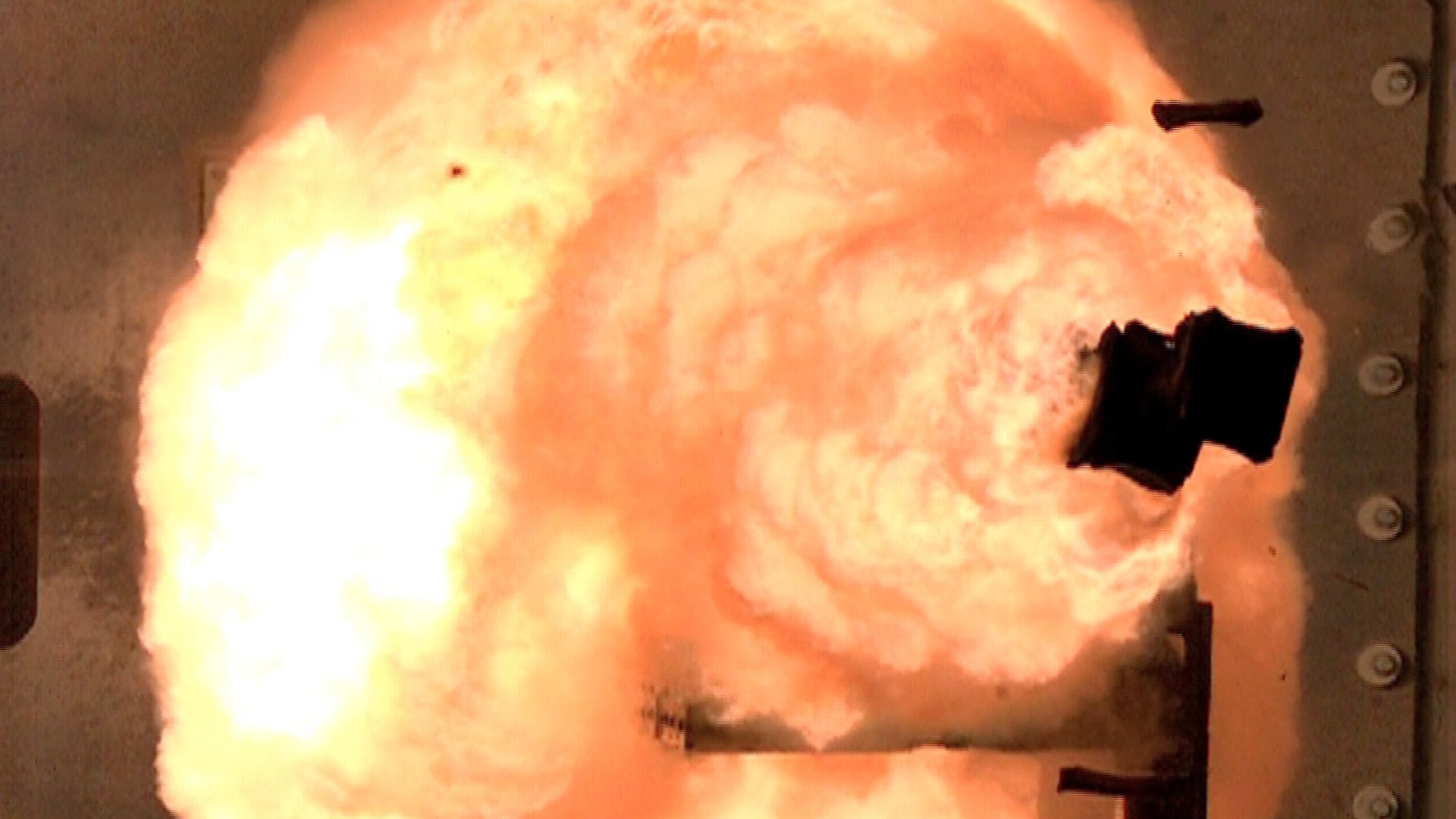 Projectile de railgun – Source : John F. Williams