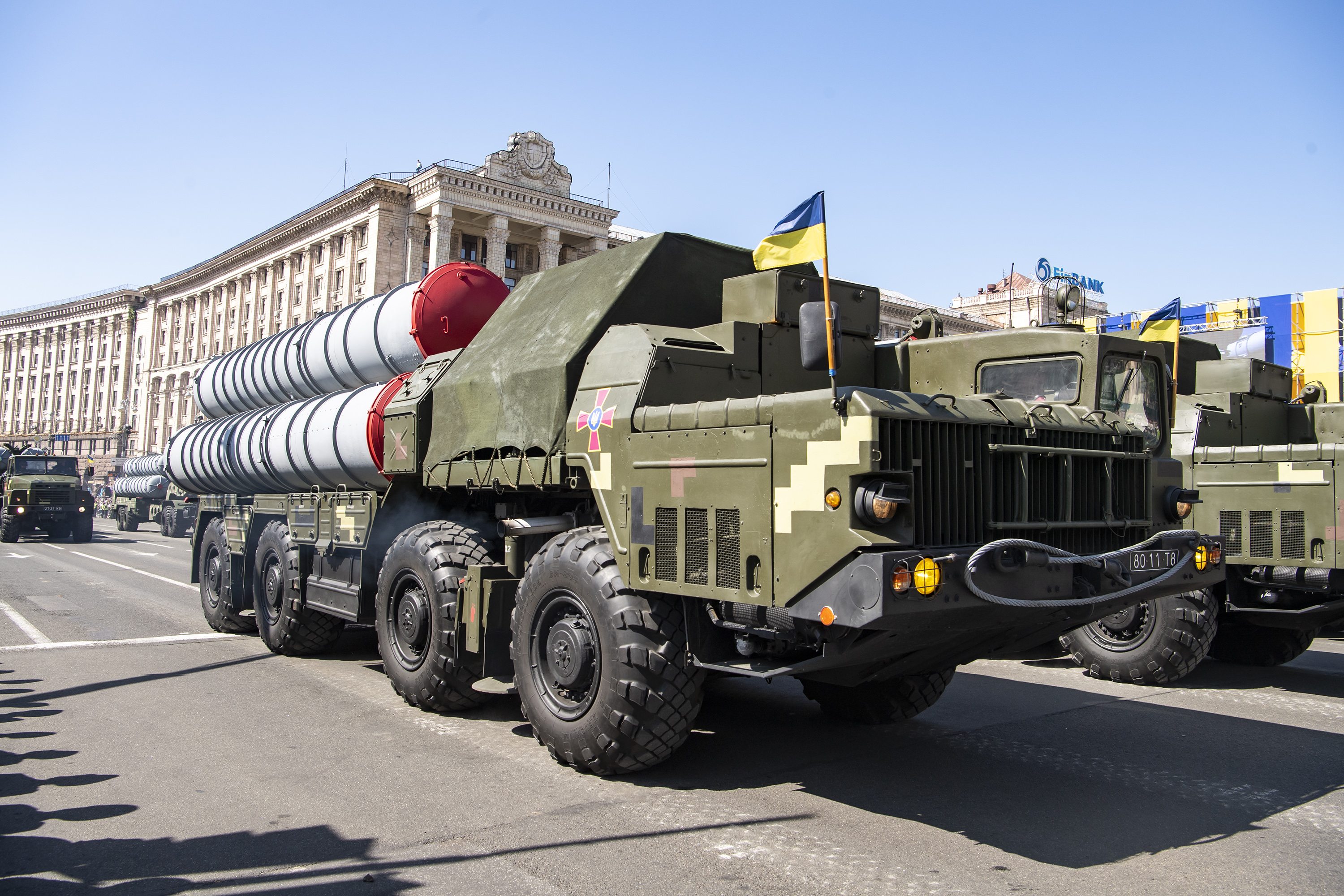 Des systèmes mobiles de lancement de missiles fonctionnent lors d'un défilé militaire marquant le jour de l'indépendance de l'Ukraine à Kiev, en Ukraine, le 24 août 2018. (Photo de Maxym Marusenko/NurPhoto via Getty Images)