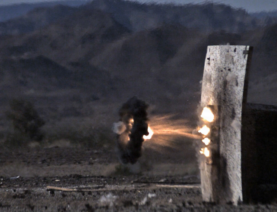 Le centre de test Yuma du Yuma Proving Ground de l'armée américaine a récemment testé un nouveau obus explosif de proximité pour l'aviation (APEX) de 30 mm.