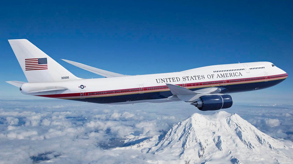 L'US Air Force a confirmé qu'elle achèterait deux Boeing 747-8 à la compagnie nationale allemande Lufthansa.