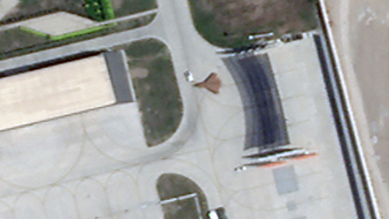 {"properties": {"satellite_azimuth": 83.64772013434832, "satellite_elevation": 58.40419858797328, "sun_azimuth": 90.97664616473772, "sun_elevation": 37.12678601431133}}