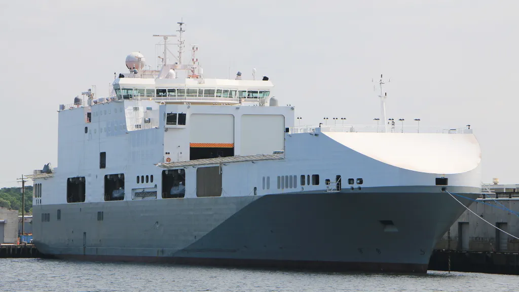 Le MV Ocean Trader, un navire d'opérations spéciales américaines de l'ombre, est apparu au Japon pour ce qui semble être la première fois.