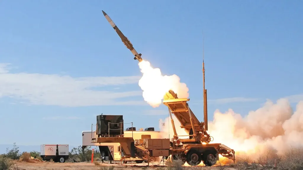 L'Ukraine, à court d'intercepteurs Patriot, ne peut pas abattre les missiles balistiques russes.